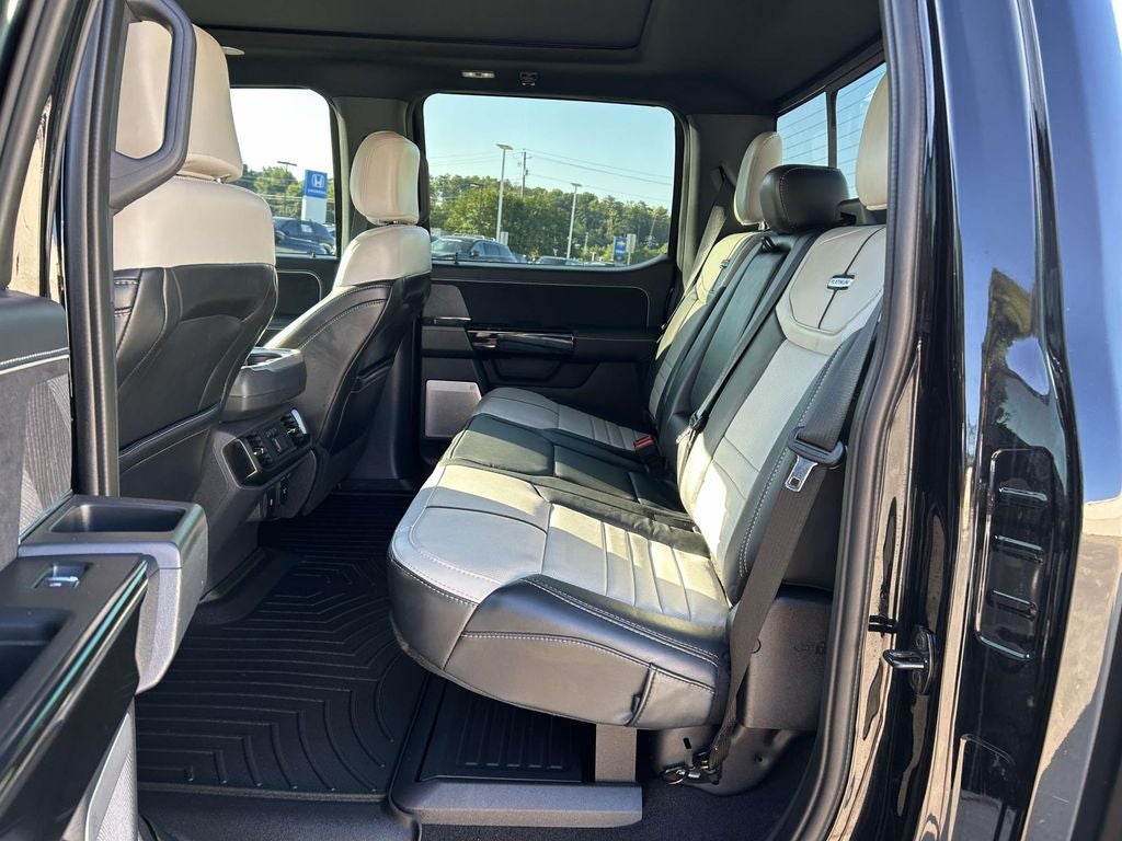 2023 Ford F-150 Lightning Platinum