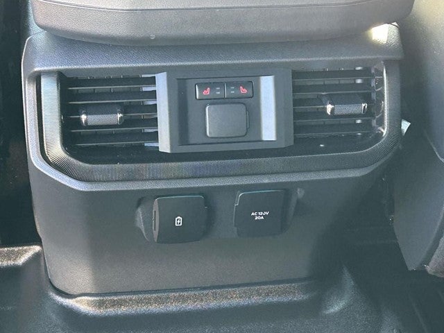 2023 Ford F-150 Lightning Platinum