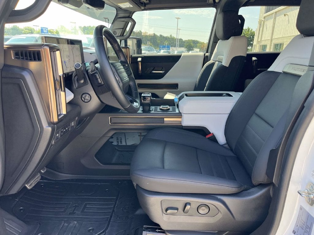 2025 GMC HUMMER EV 2X - Photo 14