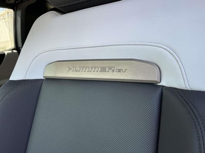 2025 GMC Hummer EV SUV 2X