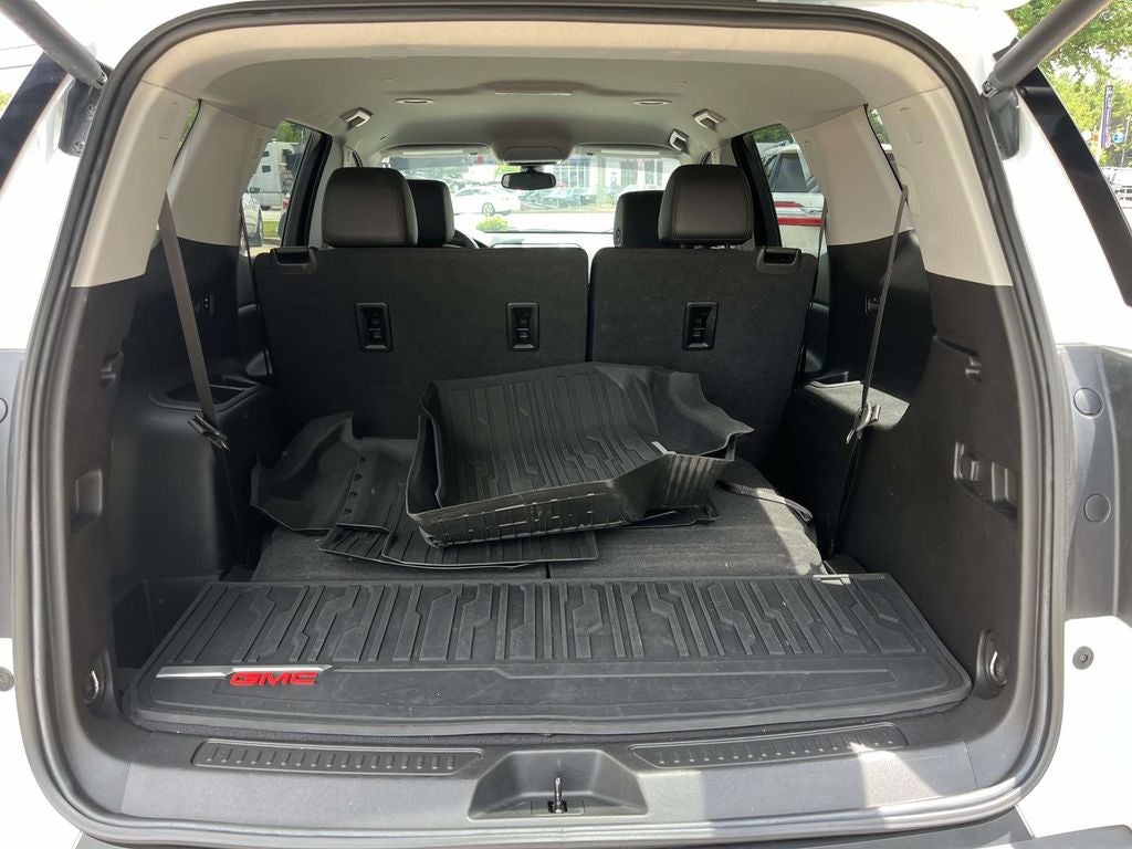 2021 GMC Acadia AT4