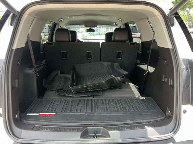 2021 GMC Acadia AT4