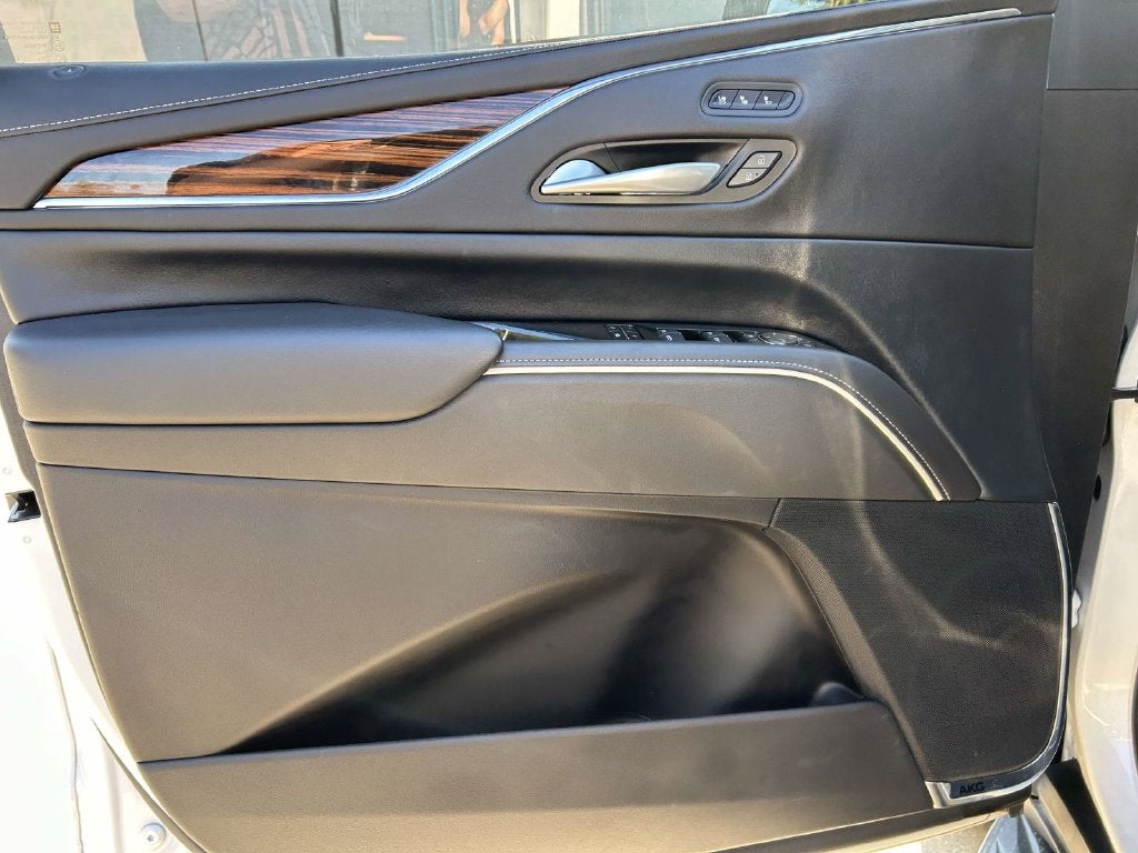 2024 Cadillac Escalade Premium Luxury