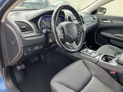 2020 Chrysler 300 Touring