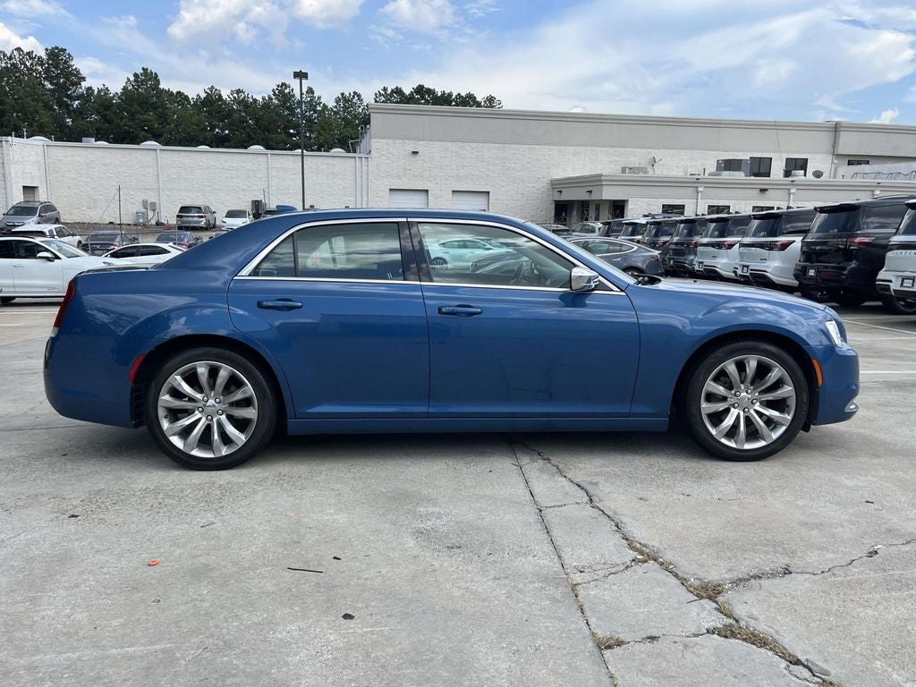 2020 Chrysler 300 Touring