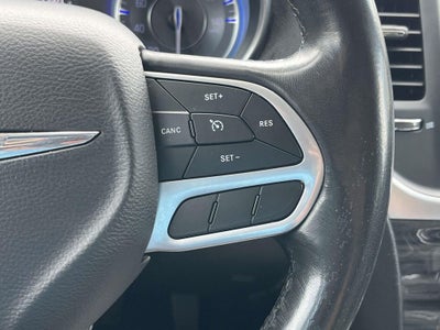 2020 Chrysler 300 Touring