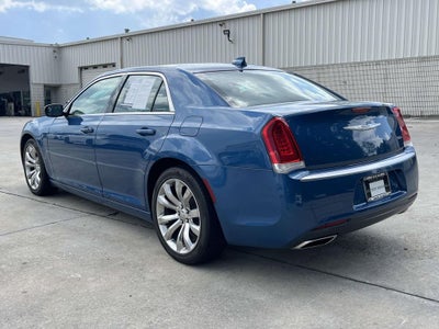 2020 Chrysler 300 Touring