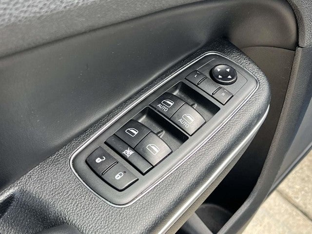 2020 Chrysler 300 Touring