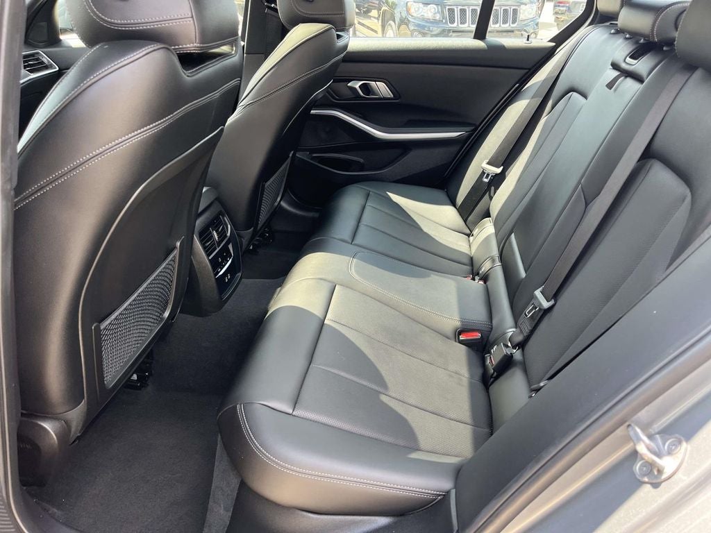 2023 BMW 3 Series 330i xDrive