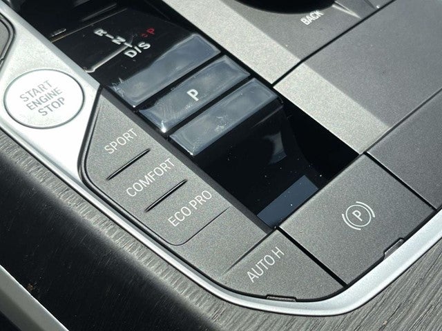 2023 BMW 3 Series 330i xDrive