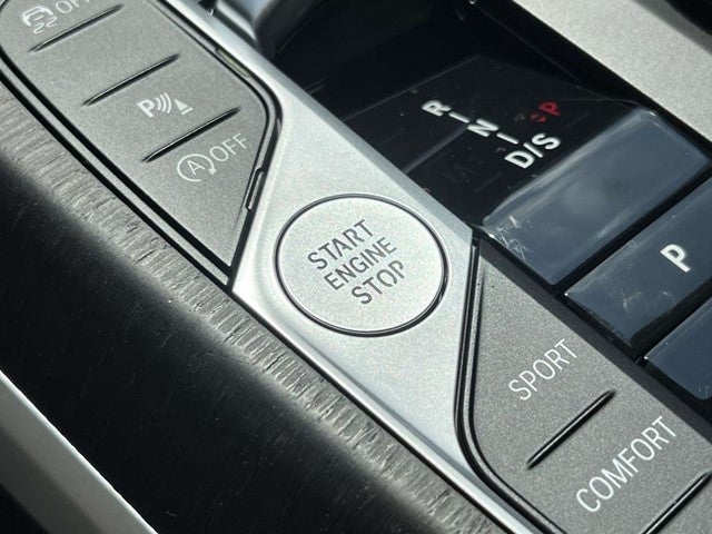 2023 BMW 3 Series 330i xDrive