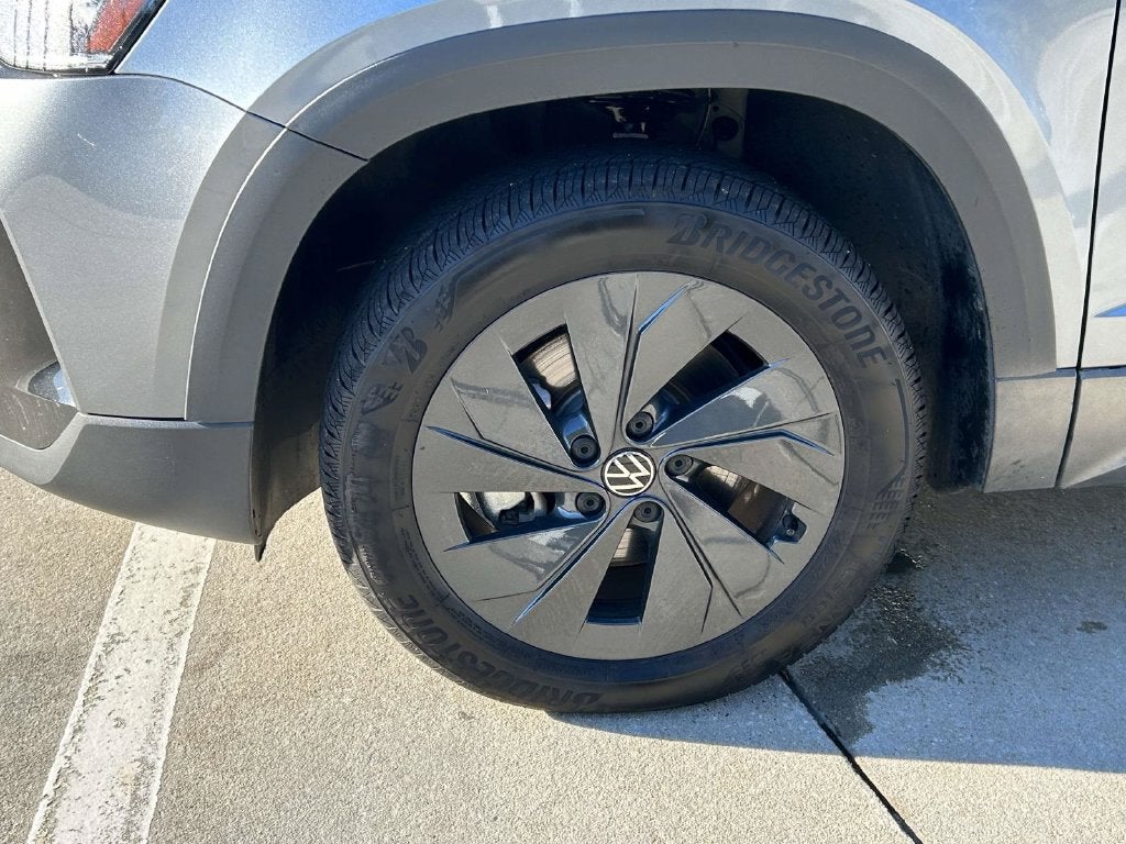 2025 Volkswagen Taos 1.5T S