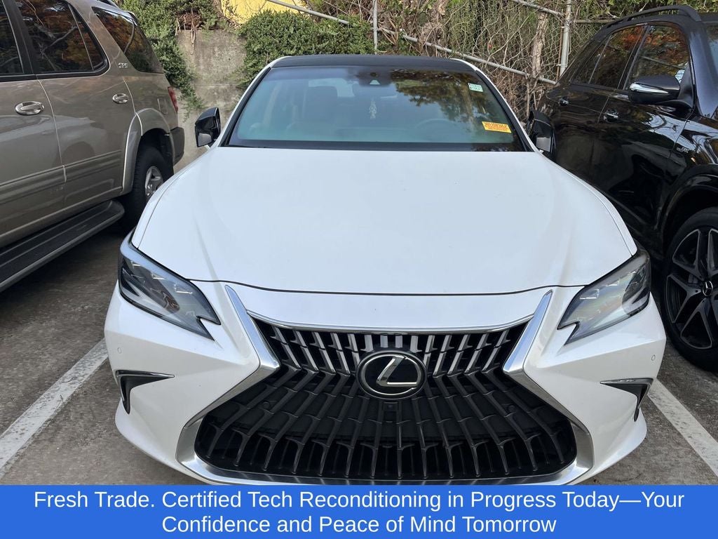 2023 Lexus ES 350 Ultra Luxury