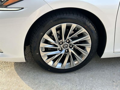 2023 Lexus ES 350 Ultra Luxury