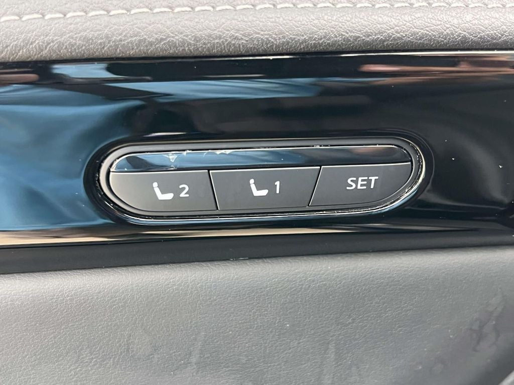 2025 INFINITI QX60 Pure FWD