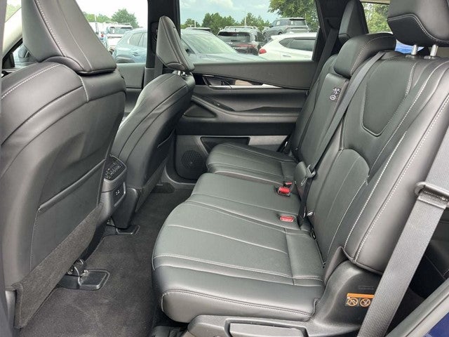 2025 INFINITI QX60 Pure FWD