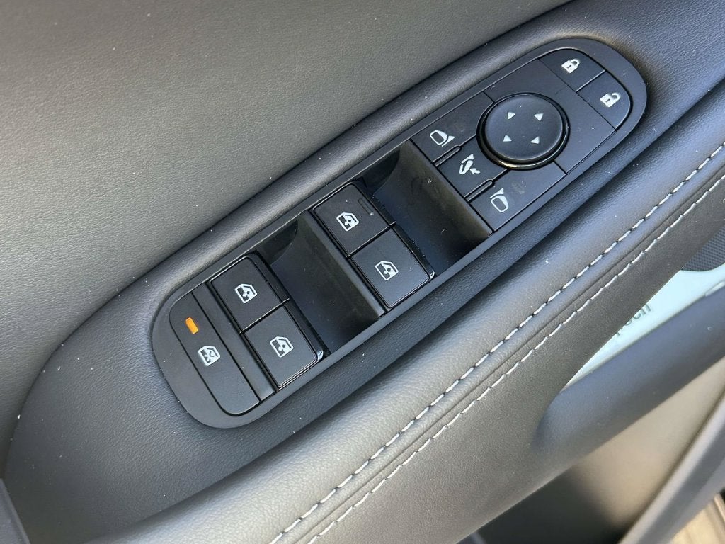 2027 INFINITI QX60 Luxe FWD