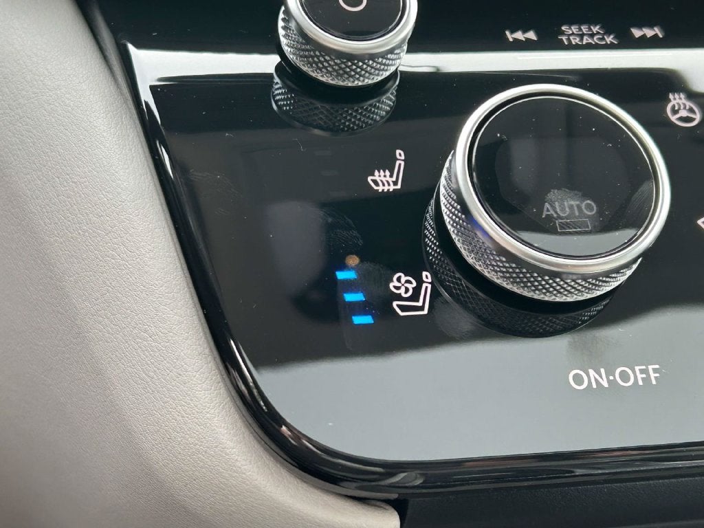 2027 INFINITI QX60 Luxe FWD