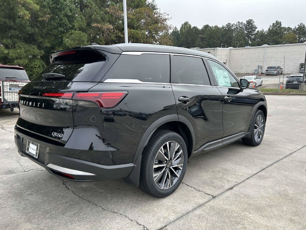 2027 INFINITI QX60 Luxe FWD
