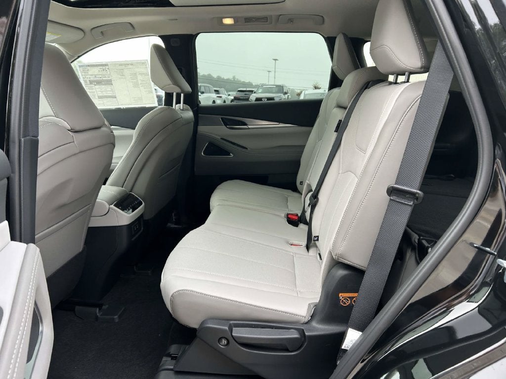 2027 INFINITI QX60 Luxe FWD