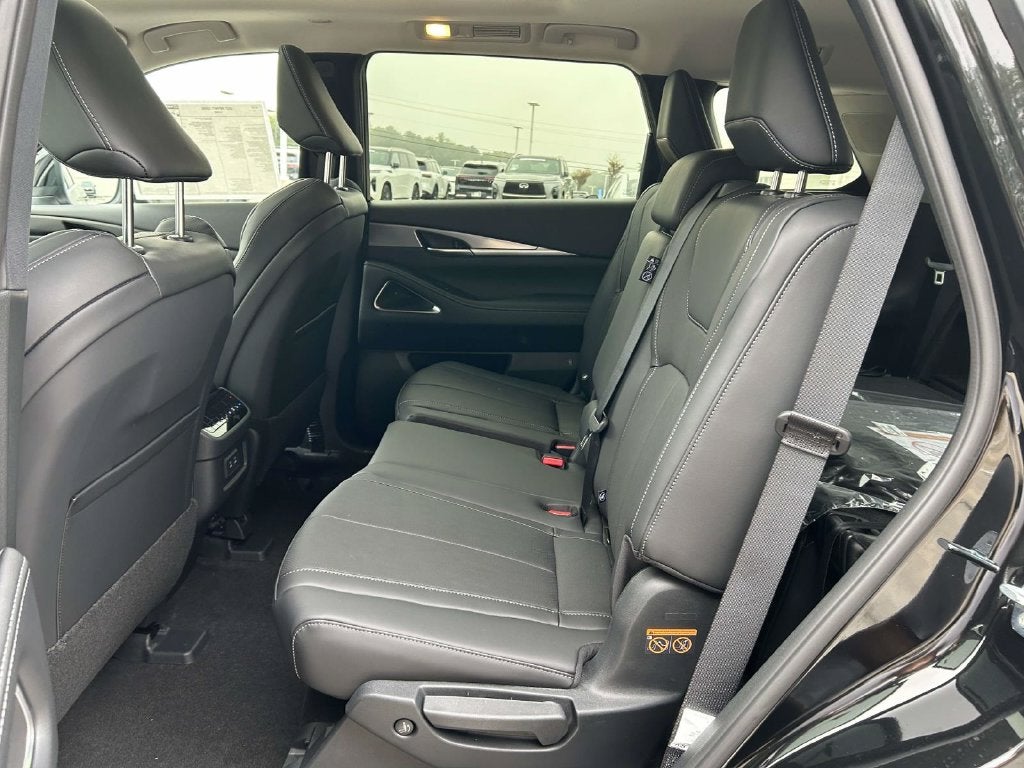 2027 INFINITI QX60 Luxe FWD