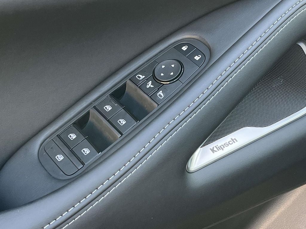 2027 INFINITI QX60 Luxe FWD