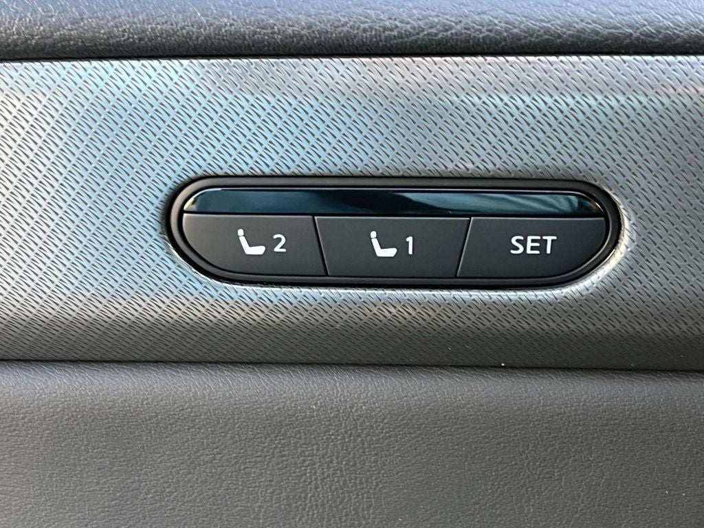 2027 INFINITI QX60 Luxe FWD