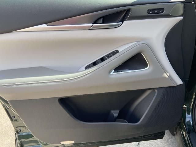 2027 INFINITI QX60 Luxe FWD