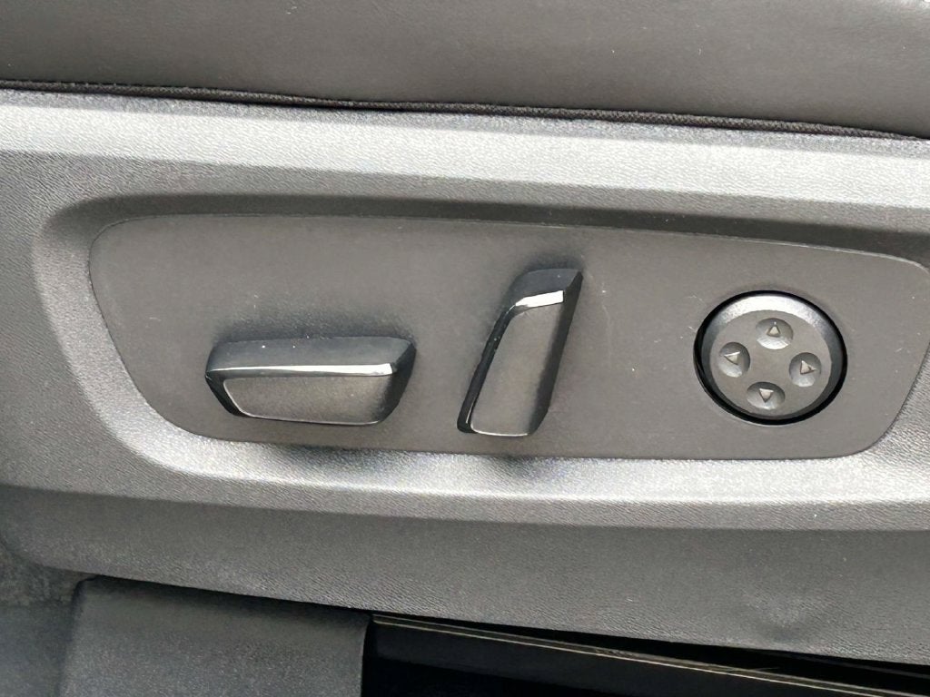 2027 INFINITI QX60 Luxe FWD