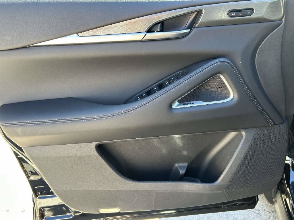 2027 INFINITI QX60 Luxe FWD
