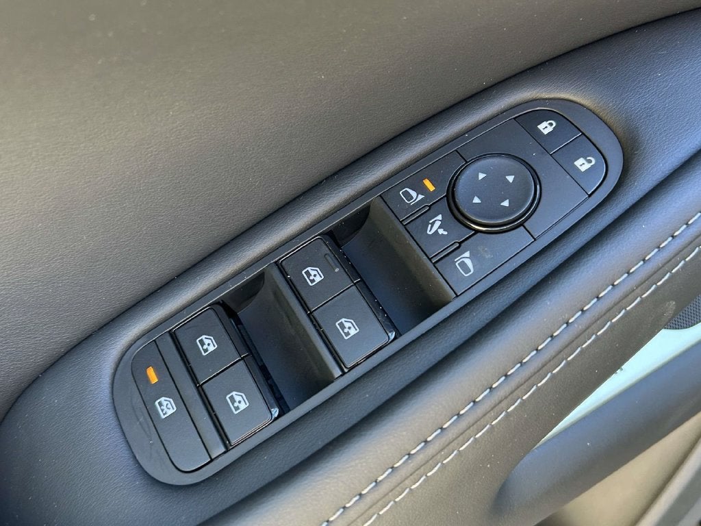 2027 INFINITI QX60 Luxe FWD