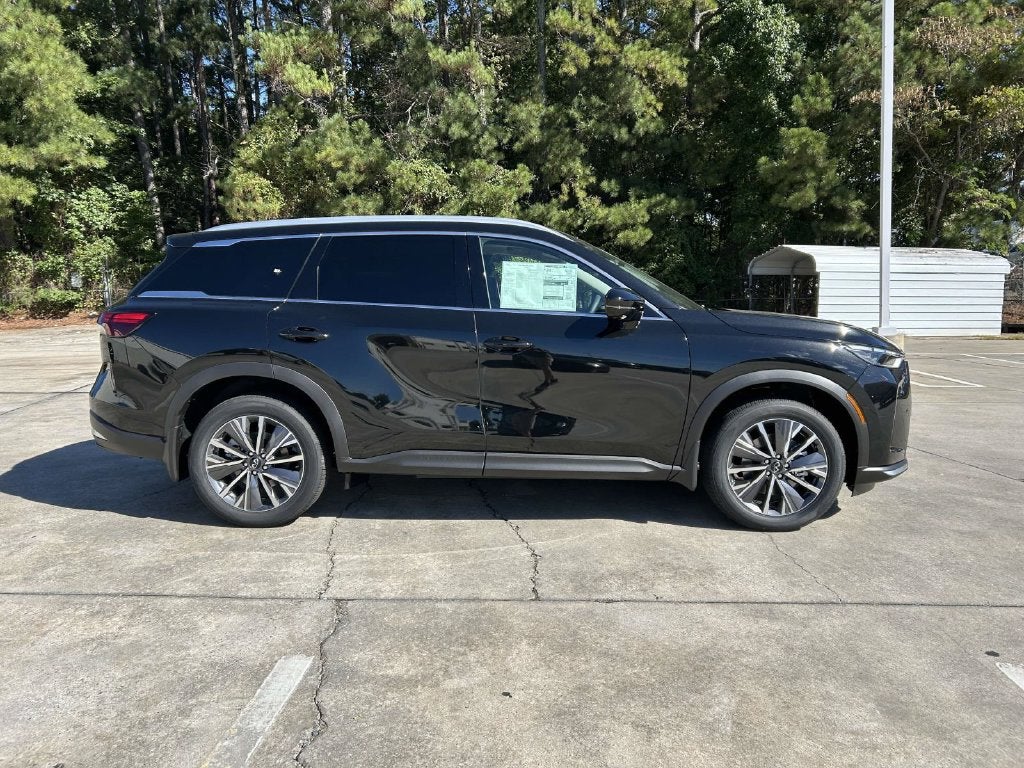 2027 INFINITI QX60 Luxe FWD