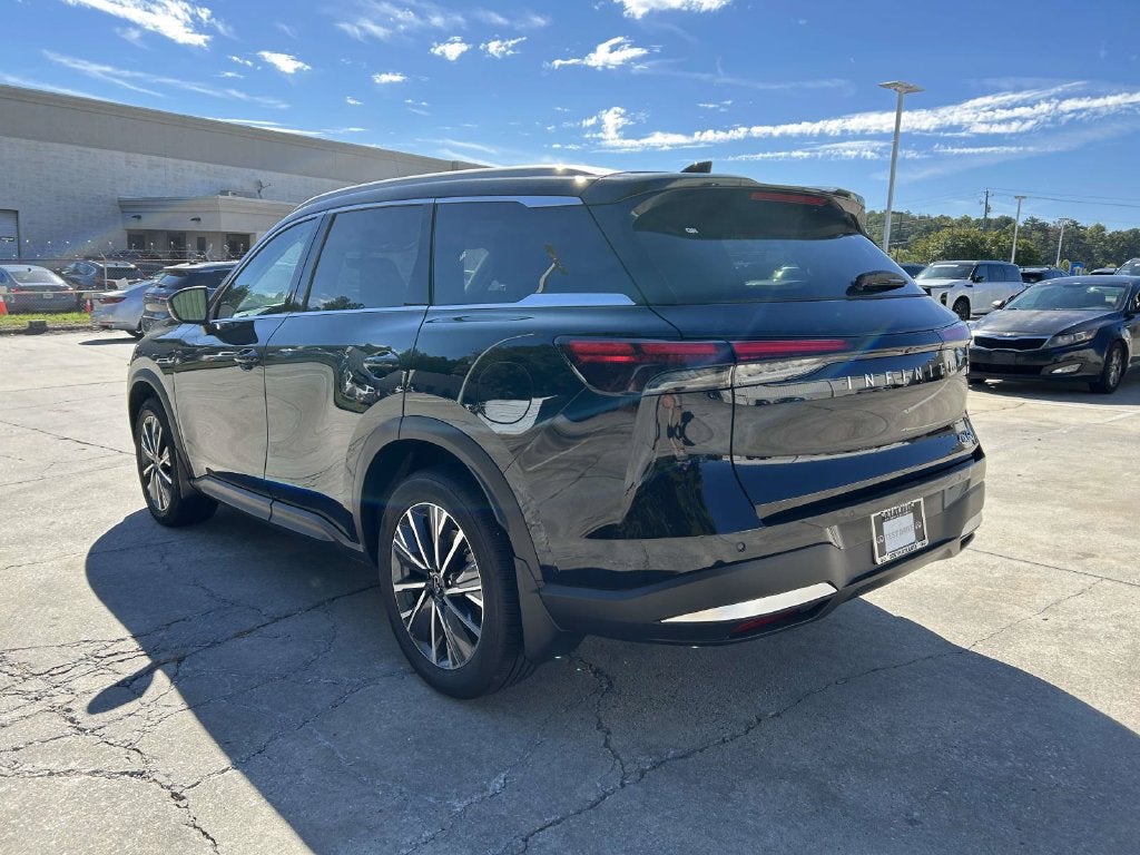 2027 INFINITI QX60 Luxe FWD