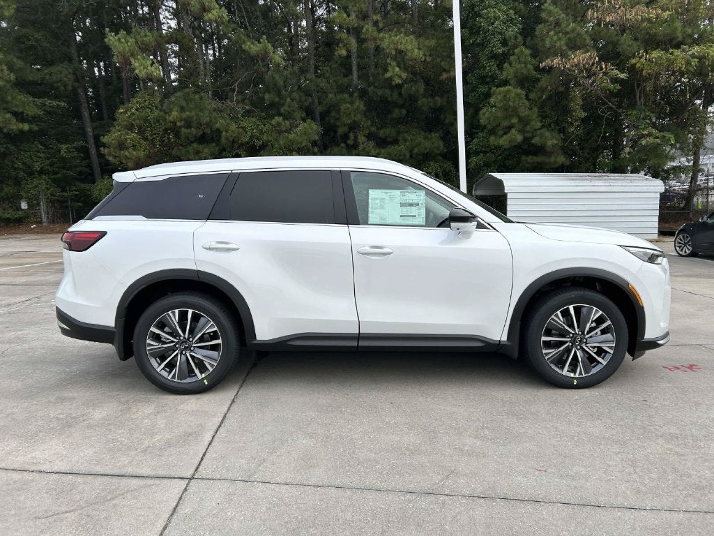 2027 INFINITI QX60 Luxe FWD