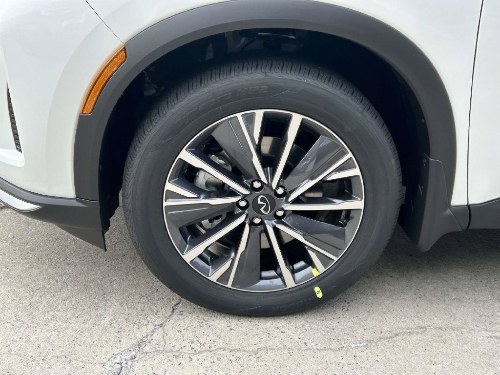 2027 INFINITI QX60 Luxe FWD
