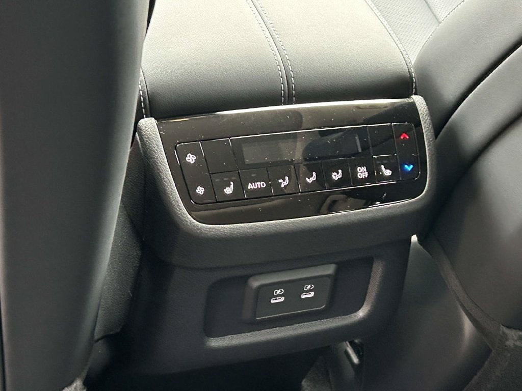 2027 INFINITI QX60 Luxe FWD
