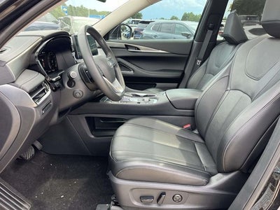 2025 INFINITI QX60 Luxe FWD