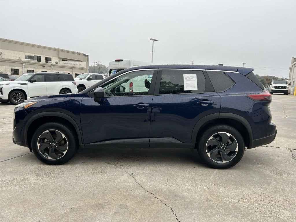 2025 Nissan Rogue SV