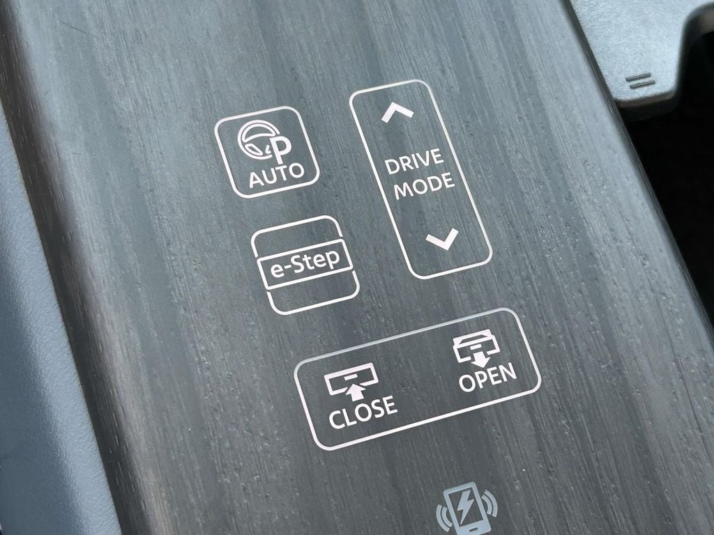 2023 Nissan Ariya PLATINUM+ e-4ORCE