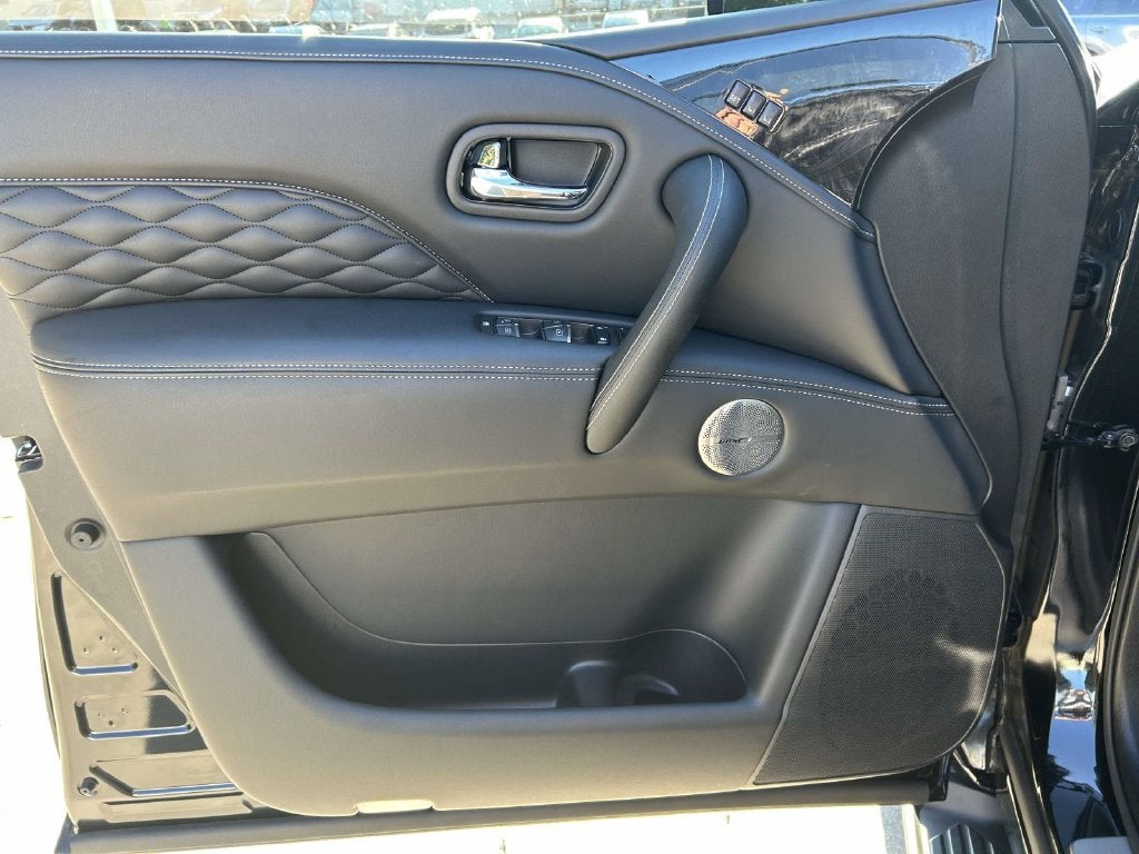 2024 INFINITI QX80 SENSORY 4WD