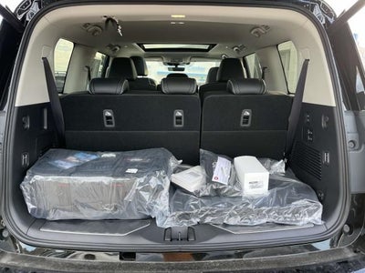2026 INFINITI QX80 Luxe 4WD