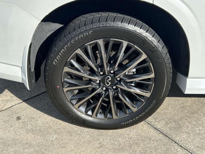 2026 INFINITI QX80 Autograph 4WD