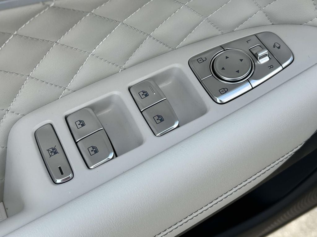 2025 Genesis G70 3.3T Sport Advanced