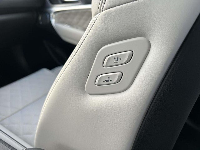 2025 Genesis G70 3.3T Sport Advanced