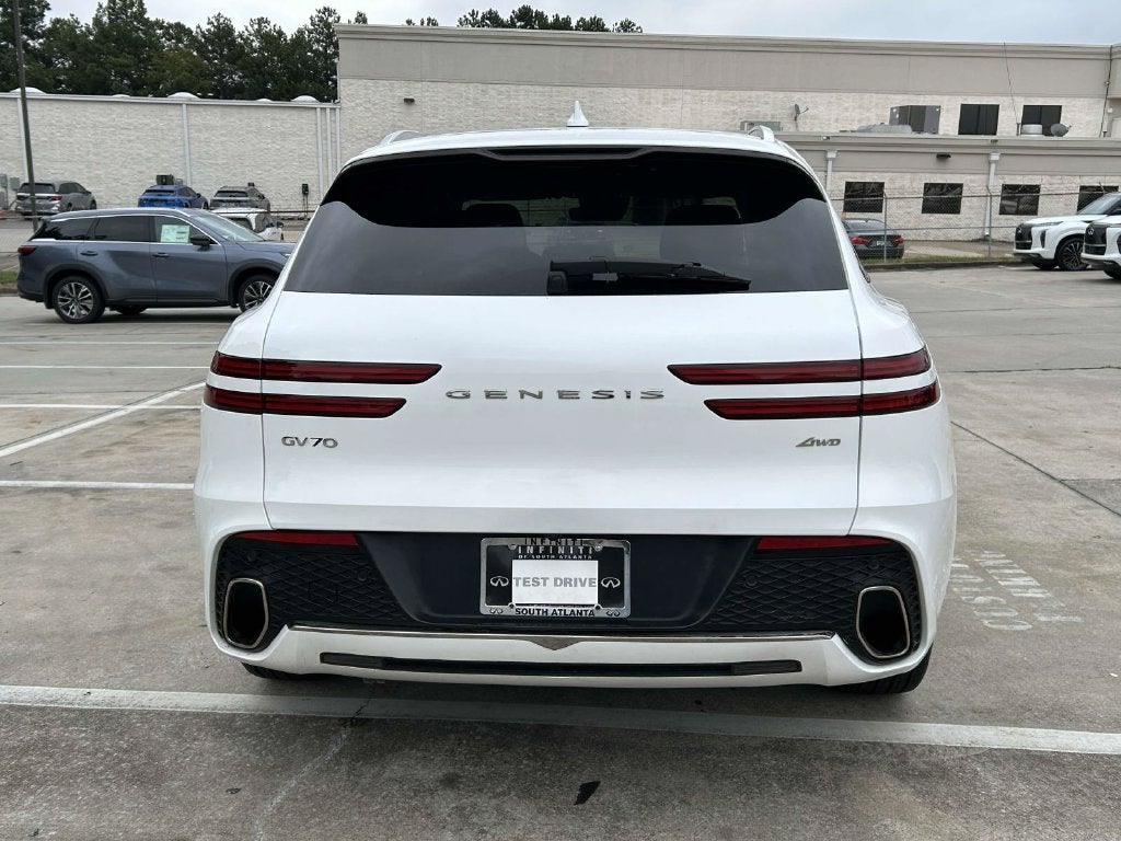 2025 Genesis GV70 2.5T