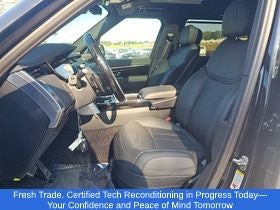 2024 Land Rover Range Rover SE