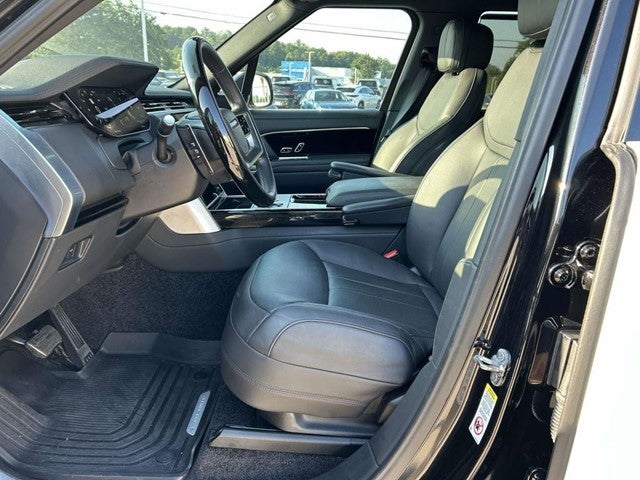 2024 Land Rover Range Rover SE