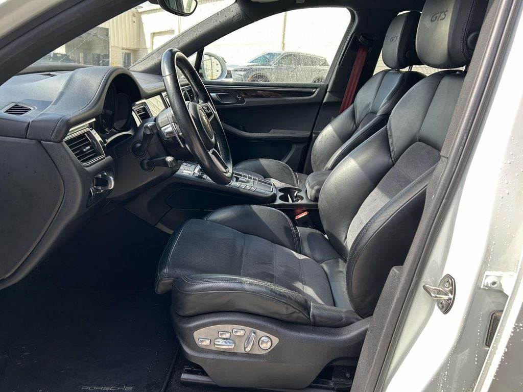 2017 Porsche Macan GTS