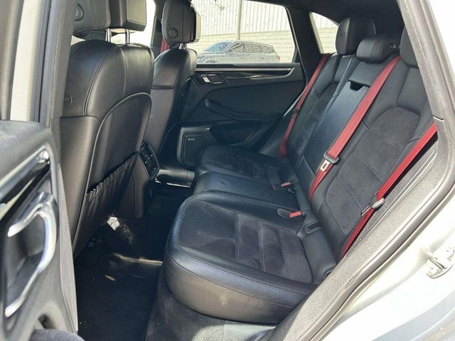 2017 Porsche Macan GTS