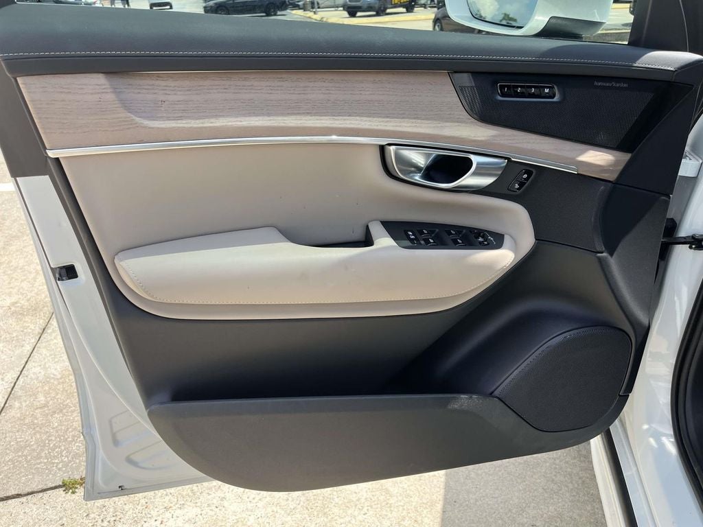 2025 Volvo XC90 B6 Plus 7-Seater 2025.5